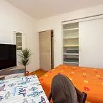 Traumhaftes Nur 150 Meter Zum Mit Meerblick, Liege, Grill, Hundefreundlich